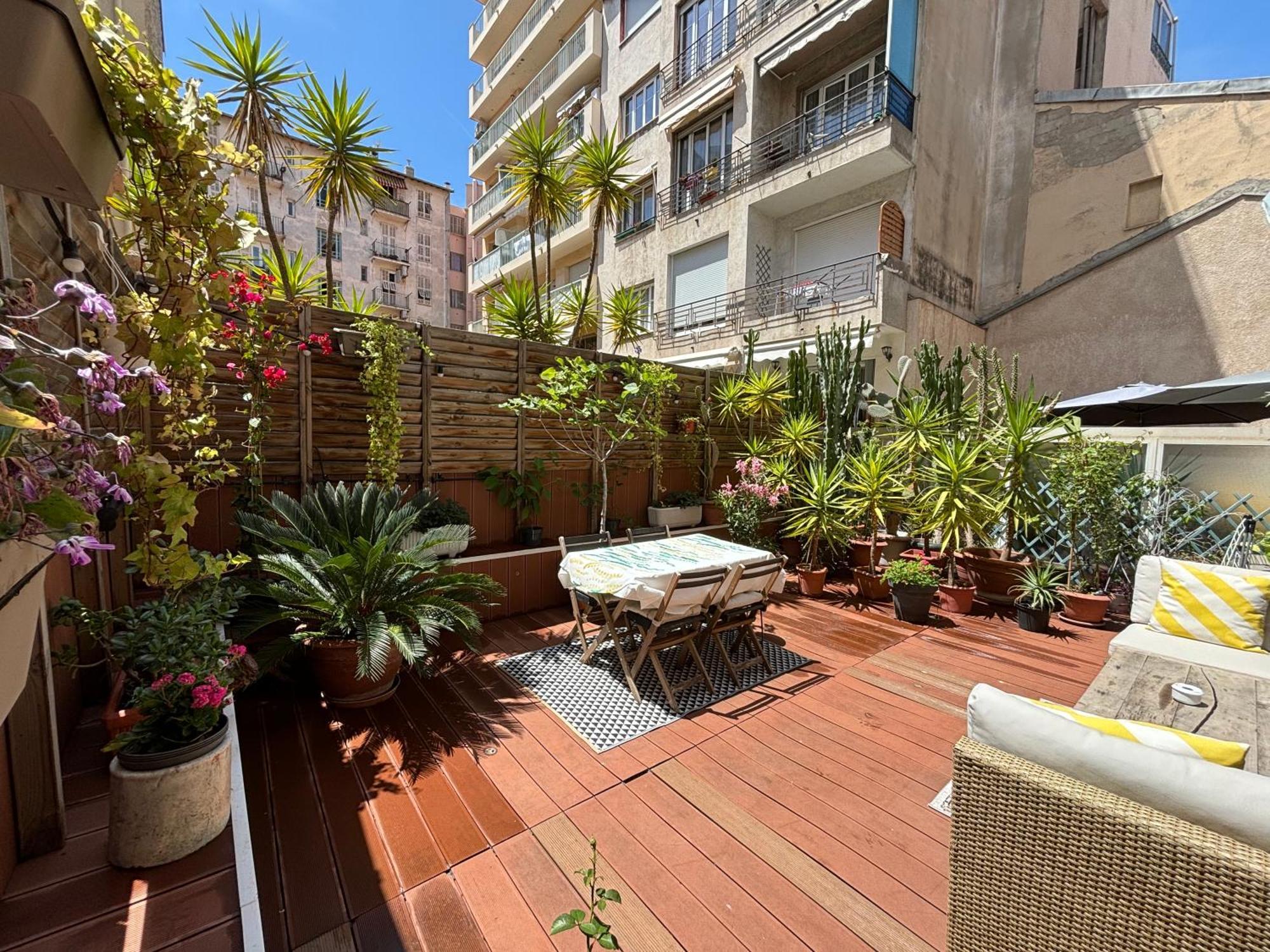 Апартаменты Large Magnificent Terrace Ницца Экстерьер фото